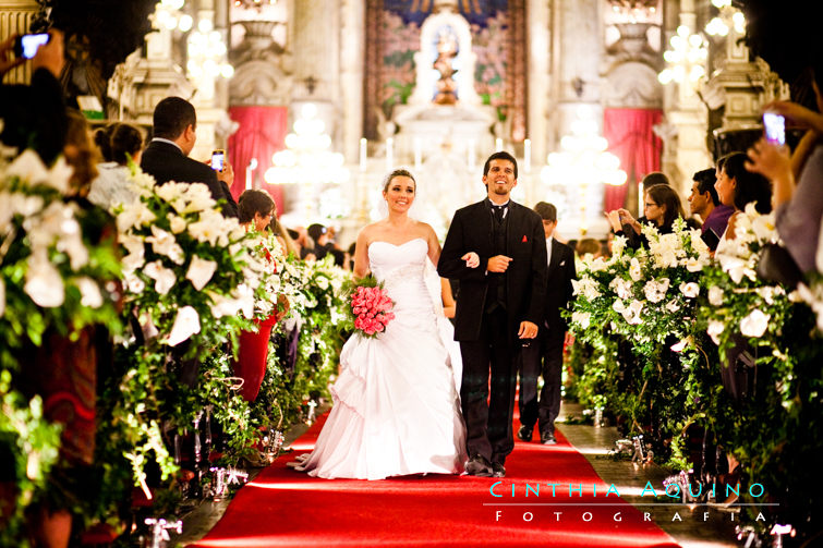 FOTOGRAFIA DE CASAMENTO RJ FOTÓGRAFA DE CASAMENTO WEDDING DAY Vila Cabral CASAMENTO MARIANA E THIAGO FOTOGRAFIA DE CASAMENTO Alto da Boa Vista Barra da Tijuca Centro da Cidade Hotel Sheraton - Barra da Tijuca Hugo Garcia Hugo Garcia - Fotógrafo Igreja da Candelária Sheraton Barra 