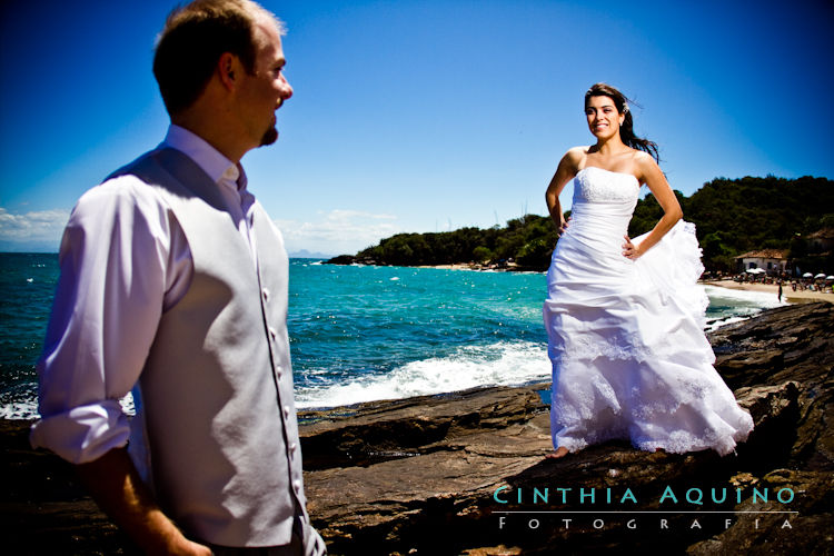 FOTÓGRAFA DE CASAMENTO FOTOGRAFIA DE CASAMENTO RJ WEDDING DAY FOTOGRAFIA DE CASAMENTO Trash the Dress - Búzios Ana Cristina and Markus Armação dos Búzios Azedinha - Búzios costa azul Ensaio Fotográfico Ensaios Ossos Praia da Ferradurinha Praia dos Ossos Região dos Lagos 