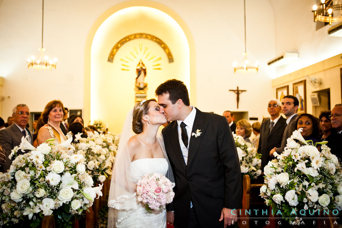 FOTOGRAFIA DE CASAMENTO RJ FOTÓGRAFA DE CASAMENTO WEDDING DAY NOSSA SENHORADA CONCEIÇÃO CASAMENTO APOLONIA E RAPHAEL Fotografia Lagoa Rodrigo de Freitas Clube Caiçaras - Lagoa Copacabana Palace - Copa FOTOGRAFIA DE CASAMENTO 