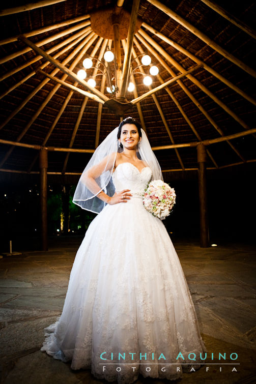 FOTOGRAFIA DE CASAMENTO RJ FOTÓGRAFA DE CASAMENTO WEDDING DAY Zona Oeste CASAMENTO BIANCA E EDUARDO Gardem Party II Jacarépagua FOTOGRAFIA DE CASAMENTO 