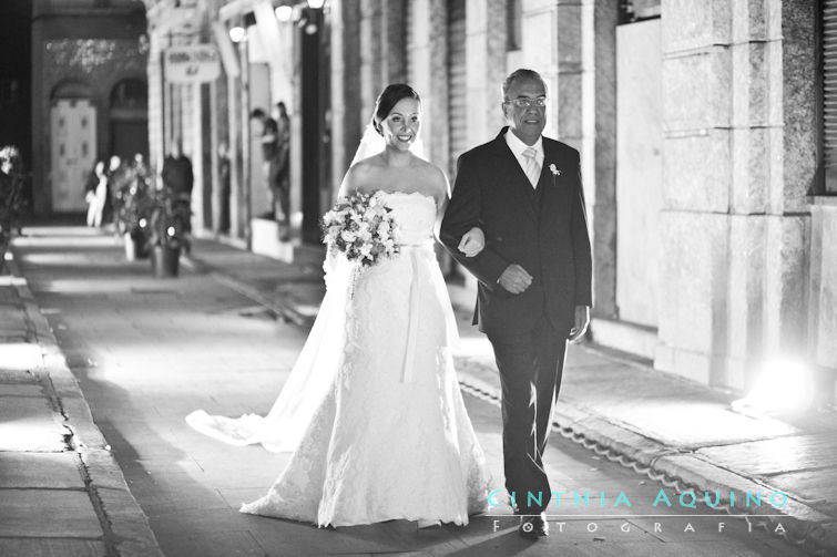 FOTOGRAFIA DE CASAMENTO RJ FOTÓGRAFA DE CASAMENTO WEDDING DAY CASAMENTO BIANCA E IVAN Les Amies Cerimonial Iluminação by Japiassu Lapa dos Mercadores Cais do Oriente Maquiagem Di Blanke e Milton Barros Di Blanke e Milton Barros Marriott Hotel J.W.Marriot Hotel Marriot Centro da Cidade FOTOGRAFIA DE CASAMENTO 