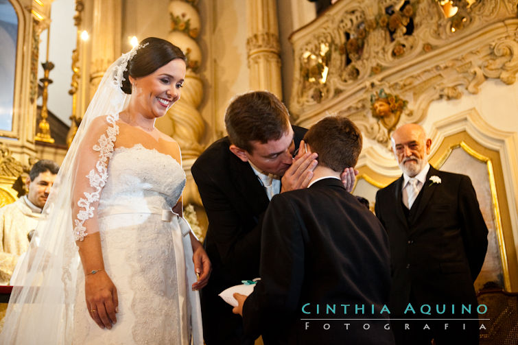 FOTOGRAFIA DE CASAMENTO RJ FOTÓGRAFA DE CASAMENTO WEDDING DAY CASAMENTO BIANCA E IVAN Les Amies Cerimonial Iluminação by Japiassu Lapa dos Mercadores Cais do Oriente Maquiagem Di Blanke e Milton Barros Di Blanke e Milton Barros Marriott Hotel J.W.Marriot Hotel Marriot Centro da Cidade FOTOGRAFIA DE CASAMENTO 