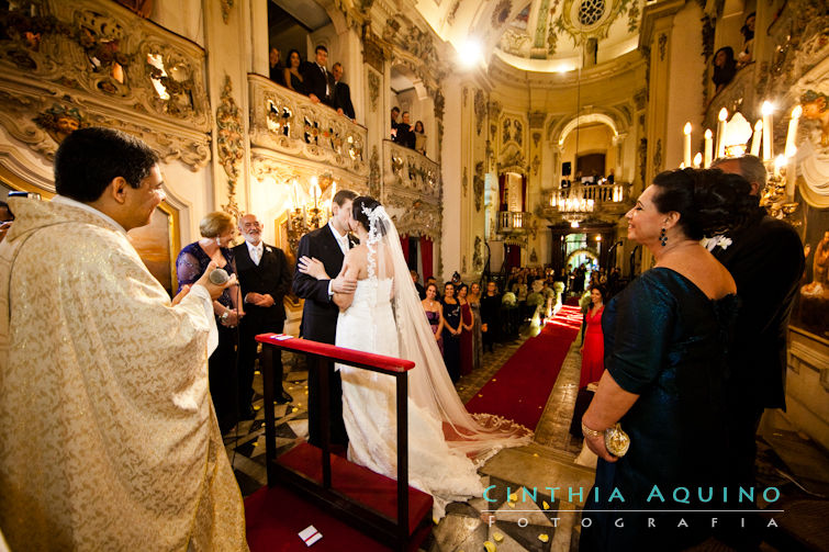 FOTOGRAFIA DE CASAMENTO RJ FOTÓGRAFA DE CASAMENTO WEDDING DAY CASAMENTO BIANCA E IVAN Les Amies Cerimonial Iluminação by Japiassu Lapa dos Mercadores Cais do Oriente Maquiagem Di Blanke e Milton Barros Di Blanke e Milton Barros Marriott Hotel J.W.Marriot Hotel Marriot Centro da Cidade FOTOGRAFIA DE CASAMENTO 