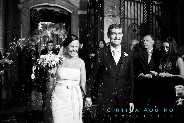 FOTOGRAFIA DE CASAMENTO RJ FOTÓGRAFA DE CASAMENTO WEDDING DAY CASAMENTO BIANCA E IVAN Les Amies Cerimonial Iluminação by Japiassu Lapa dos Mercadores Cais do Oriente Maquiagem Di Blanke e Milton Barros Di Blanke e Milton Barros Marriott Hotel J.W.Marriot Hotel Marriot Centro da Cidade FOTOGRAFIA DE CASAMENTO 