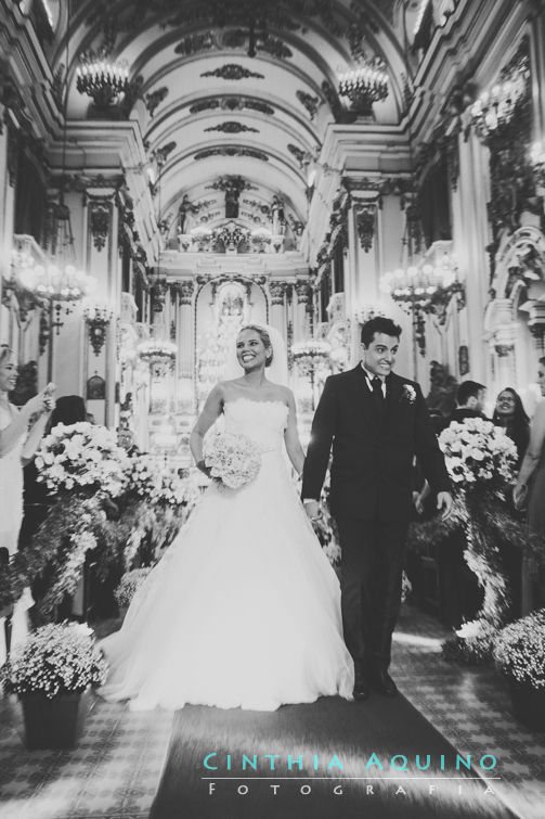 FOTOGRAFIA DE CASAMENTO RJ FOTOGRAFIA IGREJA SÃO JOSÉ WEDDING DAY Casamento Bianca e Pedro Mansão Rosa Alto da Boa Vista 