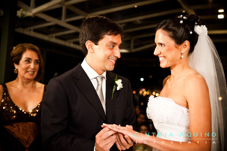 FOTÓGRAFA DE CASAMENTO WEDDING DAY FOTOGRAFIA DE CASAMENTO FOTOGRAFIA DE CASAMENTO RJ Cordão do Boitátá São Conrado Alto da Boa Vista Bruna e Daniel Casa das Canoas - Joá Hotel Intercontinental Intercontinental 