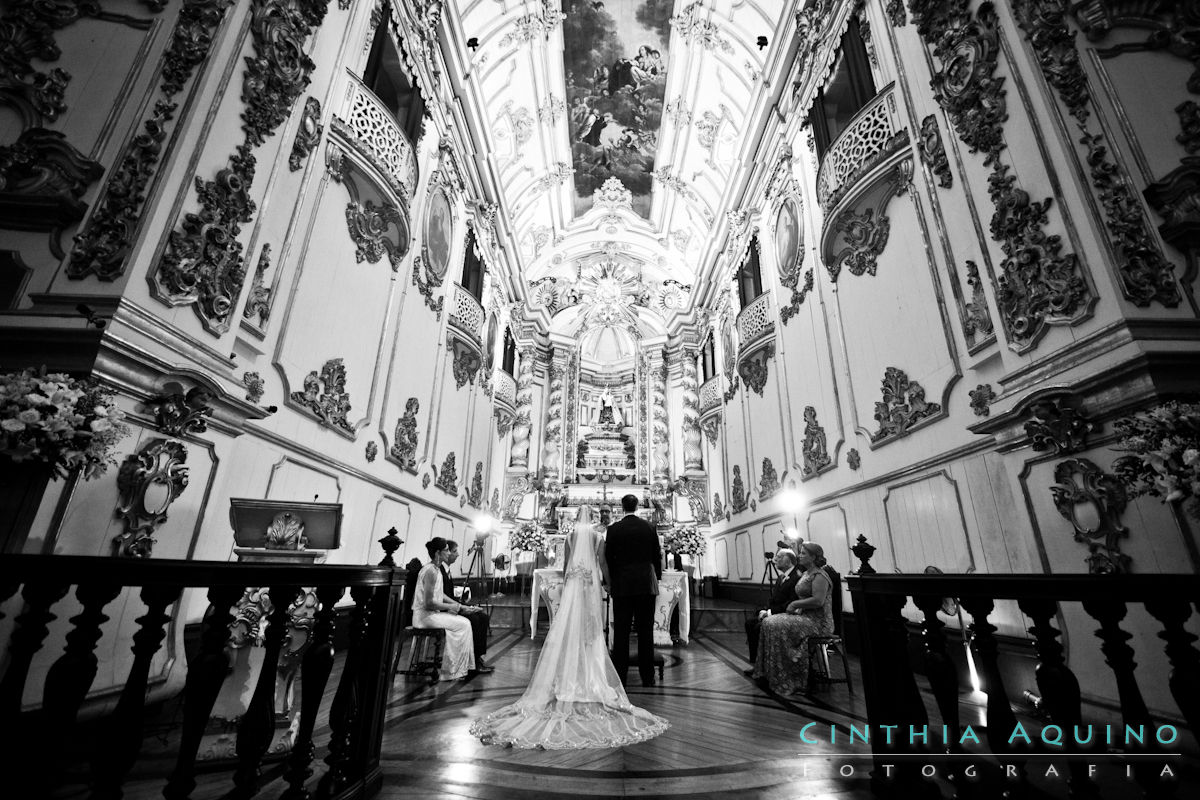 FOTOGRAFIA DE CASAMENTO RJ FOTÓGRAFA DE CASAMENTO WEDDING DAY casamento Carine e João Cohen Cerimonial Roberto Cohen Cerimonial Roberto Cohen Praia Copacabana Julieta de Serpa Copacabana Palace - Copa Antiga Sé FOTOGRAFIA DE CASAMENTO 