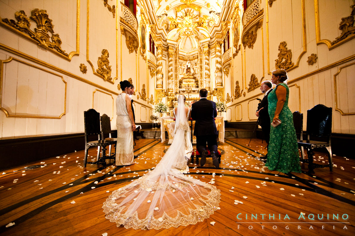 FOTOGRAFIA DE CASAMENTO RJ FOTÓGRAFA DE CASAMENTO WEDDING DAY casamento Carine e João Cohen Cerimonial Roberto Cohen Cerimonial Roberto Cohen Praia Copacabana Julieta de Serpa Copacabana Palace - Copa Antiga Sé FOTOGRAFIA DE CASAMENTO 