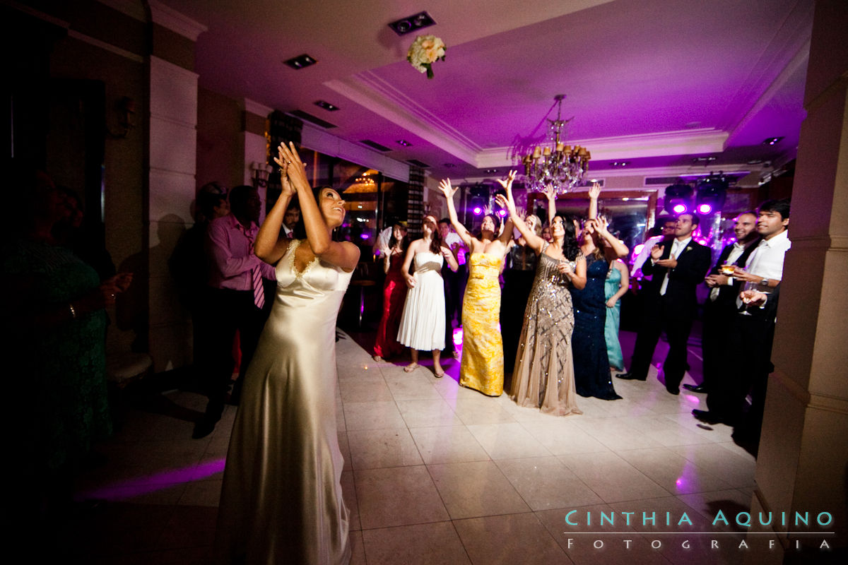 FOTOGRAFIA DE CASAMENTO RJ FOTÓGRAFA DE CASAMENTO WEDDING DAY casamento Carine e João Cohen Cerimonial Roberto Cohen Cerimonial Roberto Cohen Praia Copacabana Julieta de Serpa Copacabana Palace - Copa Antiga Sé FOTOGRAFIA DE CASAMENTO 