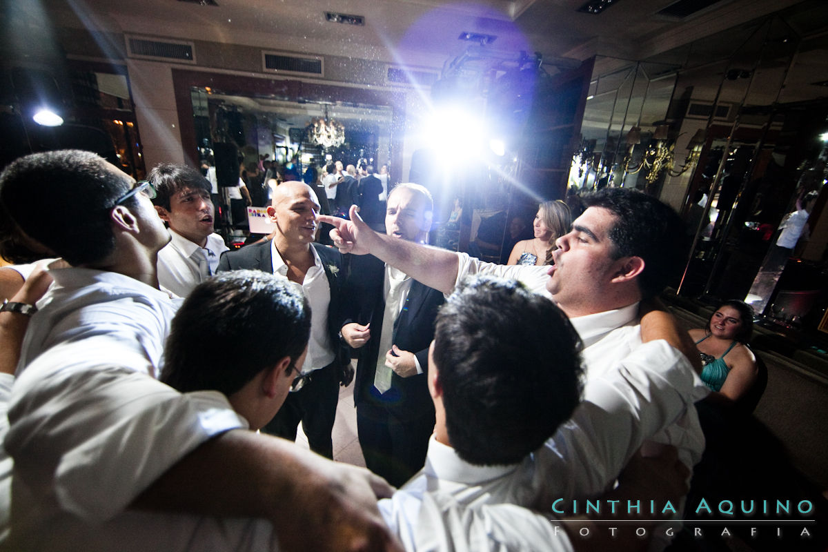 FOTOGRAFIA DE CASAMENTO RJ FOTÓGRAFA DE CASAMENTO WEDDING DAY casamento Carine e João Cohen Cerimonial Roberto Cohen Cerimonial Roberto Cohen Praia Copacabana Julieta de Serpa Copacabana Palace - Copa Antiga Sé FOTOGRAFIA DE CASAMENTO 