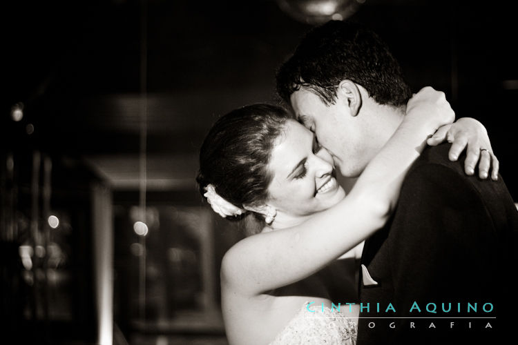 FOTÓGRAFA DE CASAMENTO FOTOGRAFIA DE CASAMENTO RJ WEDDING DAY FOTOGRAFIA DE CASAMENTO CASAMENTO CHANTAL E RENATO Walters Coiffeur Zona Oeste Casa do Canal Nossa Senhora da Luz - Alto da Boa Vista Hotel Sheraton - Barra da Tijuca 