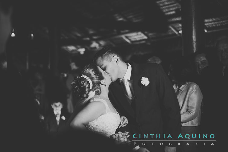 FOTOGRAFIA DE CASAMENTO RJ FOTÓGRAFA DE CASAMENTO WEDDING DAY CASAMENTO DANIELE E RAFAEL Radisson Hotel Zona Oeste Sheraton Barra Hotel Sheraton - Barra da Tijuca Clube Ginástico Portugues - Barra da Tijuca Barra da Tijuca FOTOGRAFIA DE CASAMENTO 