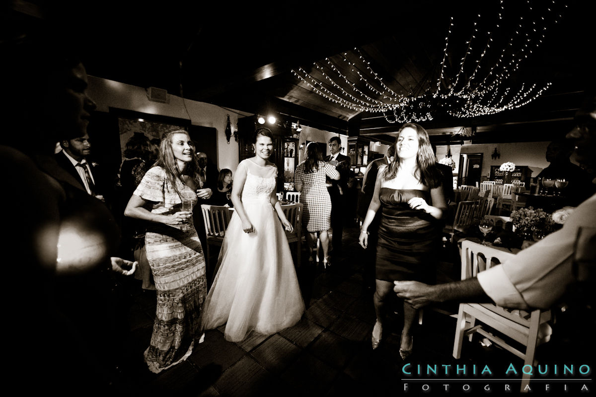 FOTOGRAFIA DE CASAMENTO RJ FOTÓGRAFA DE CASAMENTO WEDDING DAY PENA PENNA maquiagem - Daniel Wagner Fernanda e Bruno Nossa Senhora da Penna N.S. da Penna Zona Oeste Sheraton Barra Jacarépagua Hotel Sheraton - Barra da Tijuca Hotel Sheraton Bruno Barra da Tijuca FOTOGRAFIA DE CASAMENTO 