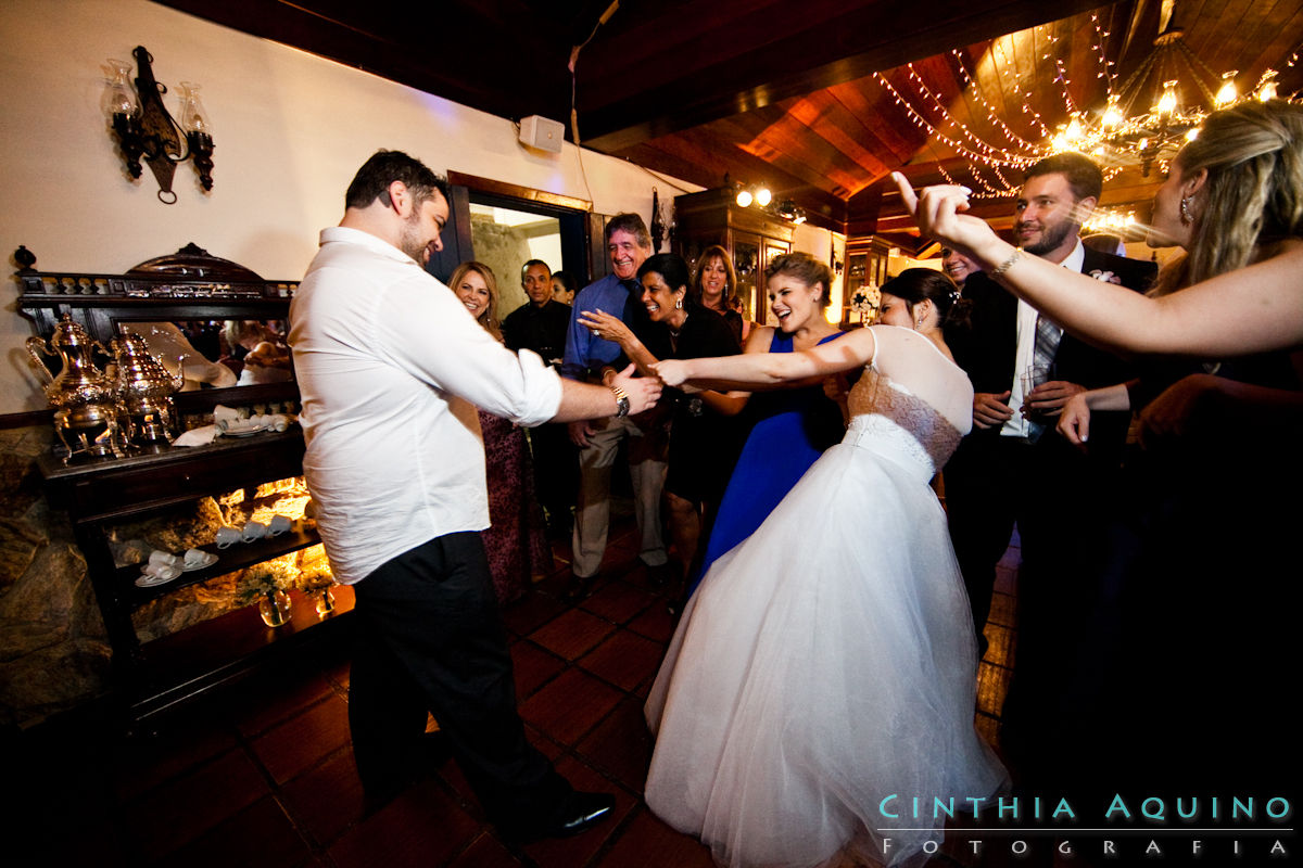 FOTOGRAFIA DE CASAMENTO RJ FOTÓGRAFA DE CASAMENTO WEDDING DAY PENA PENNA maquiagem - Daniel Wagner Fernanda e Bruno Nossa Senhora da Penna N.S. da Penna Zona Oeste Sheraton Barra Jacarépagua Hotel Sheraton - Barra da Tijuca Hotel Sheraton Bruno Barra da Tijuca FOTOGRAFIA DE CASAMENTO 