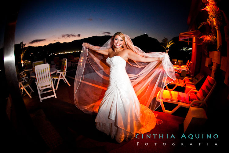 FOTOGRAFIA DE CASAMENTO RJ FOTÓGRAFA DE CASAMENTO WEDDING DAY GREEN HOUSE - ILHA DO GOVERNADOR FOTOGRAFIA DE CASAMENTO CASAMENTO FERNANDA E LEANDRO HOTEL IPANEMA PLAZA Igreja São José - Centro da Cidade 