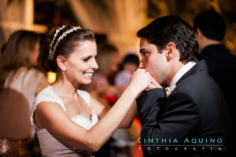 FOTOGRAFIA DE CASAMENTO RJ FOTÓGRAFA DE CASAMENTO WEDDING DAY CASAMENTO GISELE E FLAVIO Vintage Alexandre Japiassu Alto da Boa Vista Fotos Vintage Iluminação by Japiassu Longuine Lutera Tabisa Mansão das Eras Turbilhão Carioca FOTOGRAFIA DE CASAMENTO 