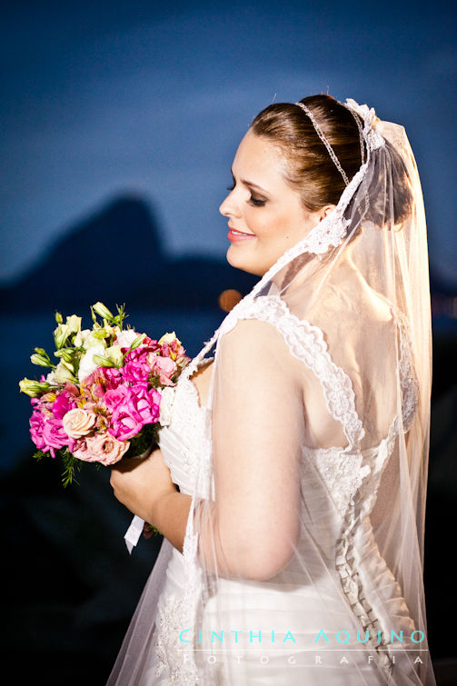 FOTOGRAFIA DE CASAMENTO RJ FOTÓGRAFA DE CASAMENTO WEDDING DAY São Francisco Xavier Casamento Juliana e Julio Cesar FOTOGRAFIA DE CASAMENTO Hotel Orizzonte - Niteroi Hugo Garcia Hugo Garcia - Fotógrafo Igreja São Francisco Xavier Maison Cascade 