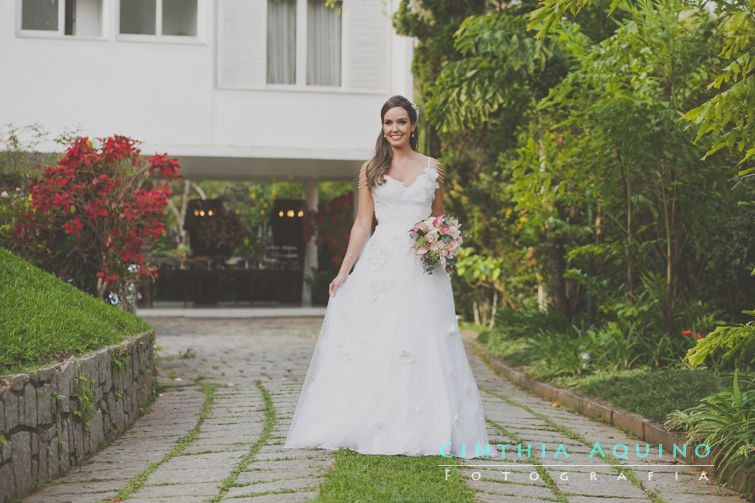 FOTOGRAFIA DE CASAMENTO RJ FOTÓGRAFA DE CASAMENTO WEDDING DAY Decoração Ser Constancia CASAMENTO KAROL E MICHEL Maquiagem Lutera Thabisa Zona Norte Alto da Boa Vista Capela Santos Cristo do Milagres Espaço Cultural Athayde Fonseca Padre Navarro FOTOGRAFIA DE CASAMENTO 