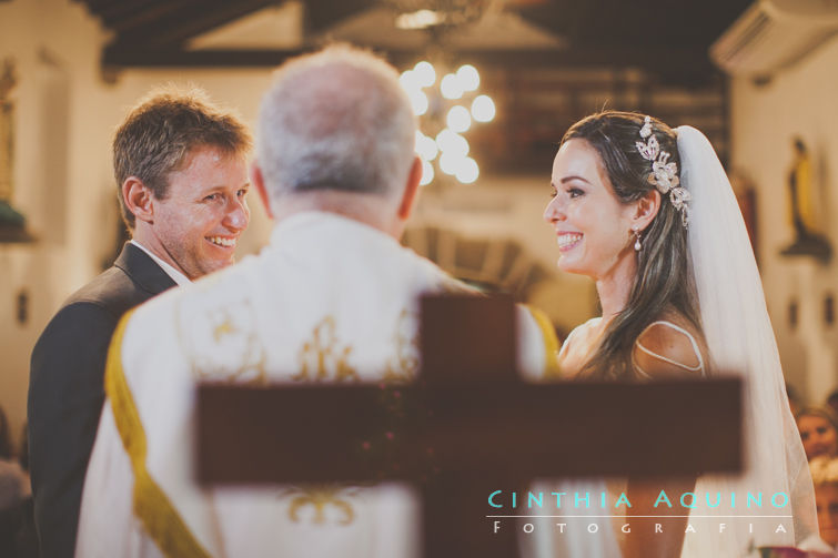 FOTOGRAFIA DE CASAMENTO RJ FOTÓGRAFA DE CASAMENTO WEDDING DAY Decoração Ser Constancia CASAMENTO KAROL E MICHEL Maquiagem Lutera Thabisa Zona Norte Alto da Boa Vista Capela Santos Cristo do Milagres Espaço Cultural Athayde Fonseca Padre Navarro FOTOGRAFIA DE CASAMENTO 