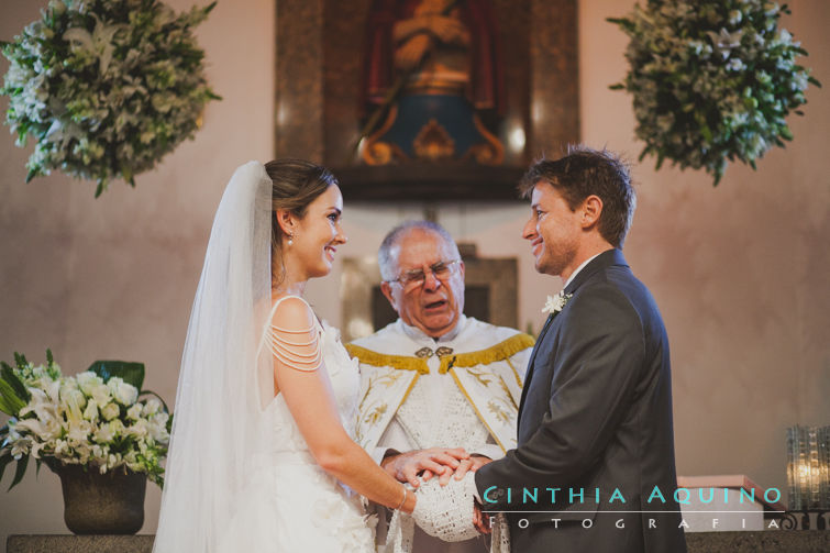 FOTOGRAFIA DE CASAMENTO RJ FOTÓGRAFA DE CASAMENTO WEDDING DAY Decoração Ser Constancia CASAMENTO KAROL E MICHEL Maquiagem Lutera Thabisa Zona Norte Alto da Boa Vista Capela Santos Cristo do Milagres Espaço Cultural Athayde Fonseca Padre Navarro FOTOGRAFIA DE CASAMENTO 