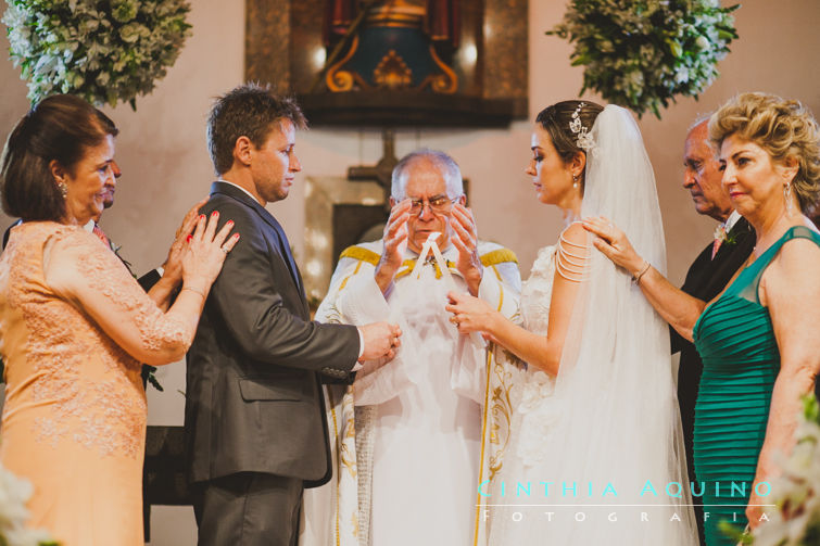 FOTOGRAFIA DE CASAMENTO RJ FOTÓGRAFA DE CASAMENTO WEDDING DAY Decoração Ser Constancia CASAMENTO KAROL E MICHEL Maquiagem Lutera Thabisa Zona Norte Alto da Boa Vista Capela Santos Cristo do Milagres Espaço Cultural Athayde Fonseca Padre Navarro FOTOGRAFIA DE CASAMENTO 