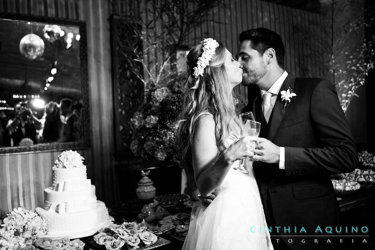 FOTOGRAFIA DE CASAMENTO RJ FOTÓGRAFA DE CASAMENTO WEDDING DAY Santa Ignês CASAMENTO LIVIA E RAPHAEL Santa Ignez Leblon Hotel Sheraton Rio - LEBLON Gávea FOTOGRAFIA DE CASAMENTO 