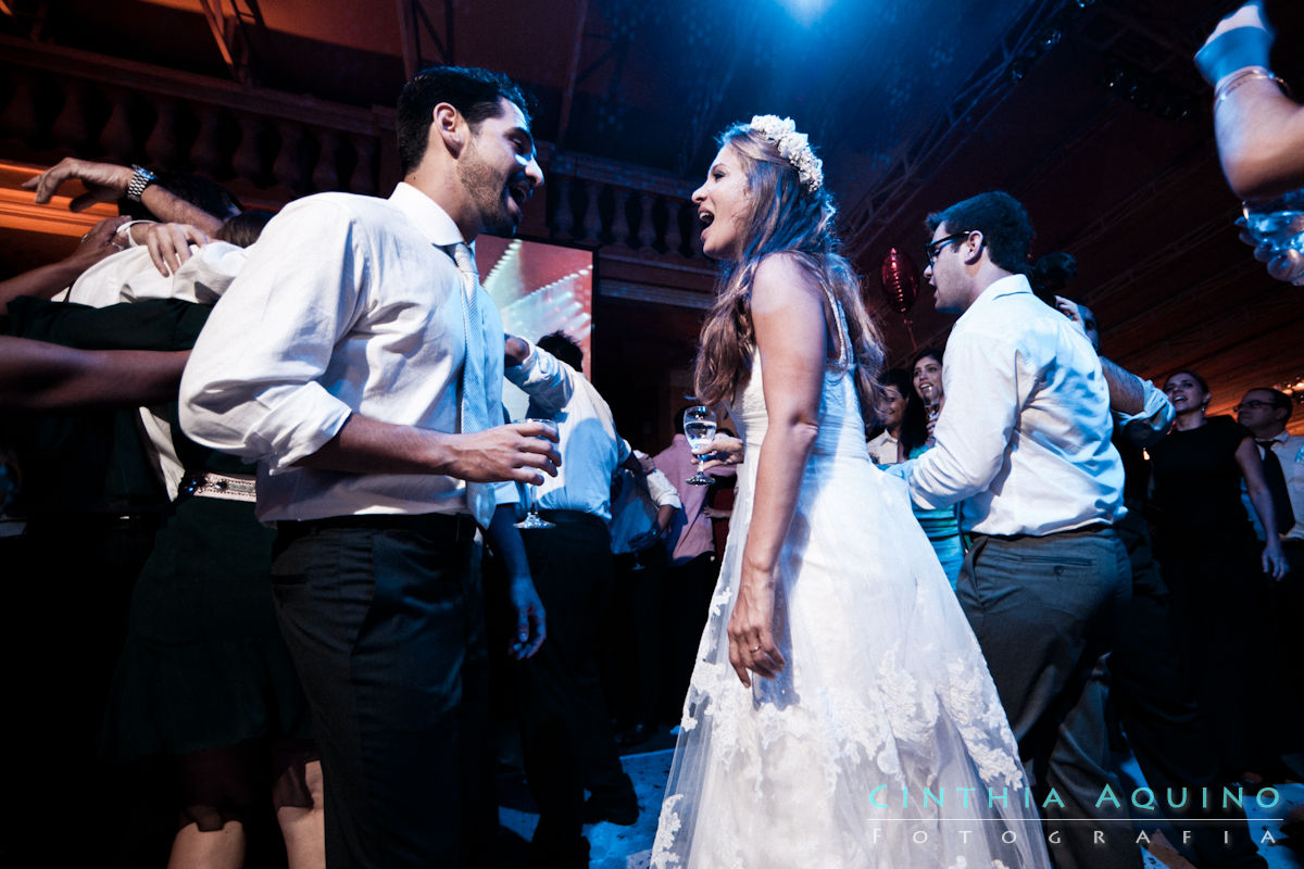 FOTOGRAFIA DE CASAMENTO RJ FOTÓGRAFA DE CASAMENTO WEDDING DAY Santa Ignês CASAMENTO LIVIA E RAPHAEL Santa Ignez Leblon Hotel Sheraton Rio - LEBLON Gávea FOTOGRAFIA DE CASAMENTO 