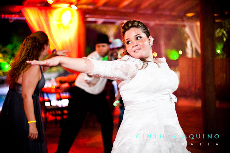 FOTÓGRAFA DE CASAMENTO FOTOGRAFIA DE CASAMENTO RJ WEDDING DAY FOTOGRAFIA DE CASAMENTO Ilha de Guaratiba Sitio do Meio do Mato  Sitio Meio do Mato Zona Oeste CASAMENTO LUCIANA E DENNIS 