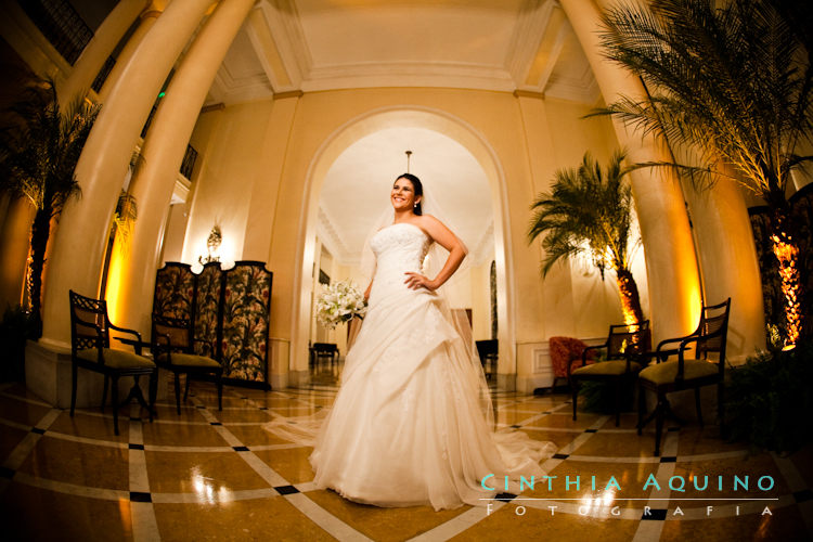 FOTÓGRAFA DE CASAMENTO WEDDING DAY FOTOGRAFIA DE CASAMENTO RJ FOTOGRAFIA DE CASAMENTO Alto Leblon RCA Eventos Casamento Luciana e Omar  Clube Federal Copacabana Palace - Copa Igreja Pequena Cruzada Leblon 