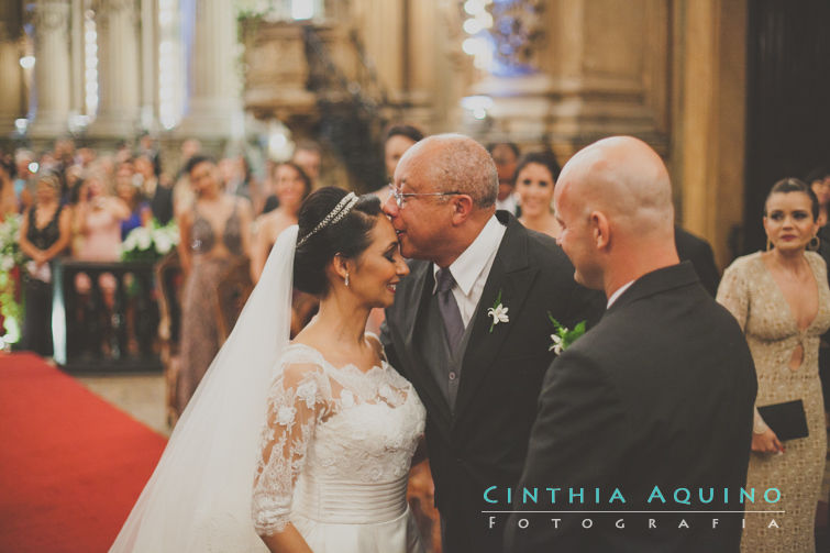 FOTOGRAFIA DE CASAMENTO RJ FOTÓGRAFA DE CASAMENTO WEDDING DAY São Francisco de Paula Alto da Boa Vista Ana Paula Ganter Beija Flor de Nilópolis Casamento Milena e Rodrigo Centro da Cidade Cesar Park Hotel Igreja de São Francisco Ipanema Mansão Rosa Rosa FOTOGRAFIA DE CASAMENTO 