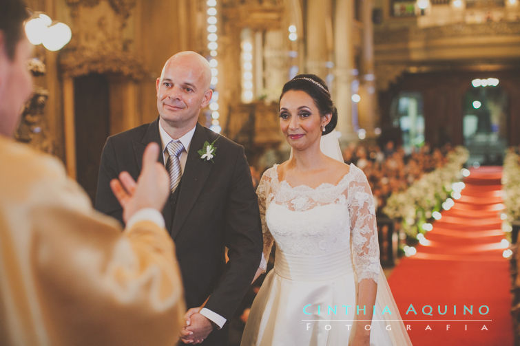 FOTOGRAFIA DE CASAMENTO RJ FOTÓGRAFA DE CASAMENTO WEDDING DAY São Francisco de Paula Alto da Boa Vista Ana Paula Ganter Beija Flor de Nilópolis Casamento Milena e Rodrigo Centro da Cidade Cesar Park Hotel Igreja de São Francisco Ipanema Mansão Rosa Rosa FOTOGRAFIA DE CASAMENTO 