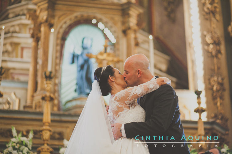 FOTOGRAFIA DE CASAMENTO RJ FOTÓGRAFA DE CASAMENTO WEDDING DAY São Francisco de Paula Alto da Boa Vista Ana Paula Ganter Beija Flor de Nilópolis Casamento Milena e Rodrigo Centro da Cidade Cesar Park Hotel Igreja de São Francisco Ipanema Mansão Rosa Rosa FOTOGRAFIA DE CASAMENTO 