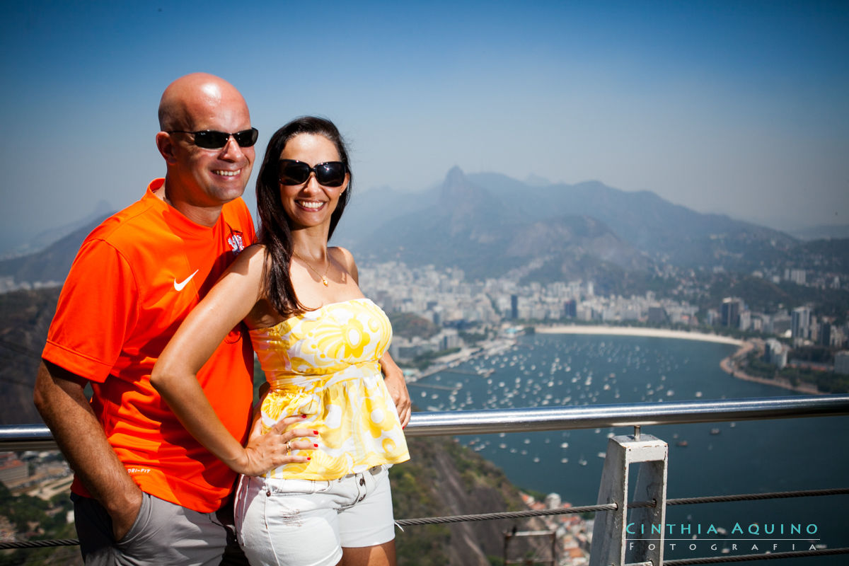 FOTOGRAFIA DE CASAMENTO RJ FOTÓGRAFA DE CASAMENTO WEDDING DAY Pão Urca Ensaio - Milena e Rodrigo Ensaio Fotográfico Ensaios Milena e Rodrigo Pão de Açucar Praia Vermelha Pre Wedding FOTOGRAFIA DE CASAMENTO 