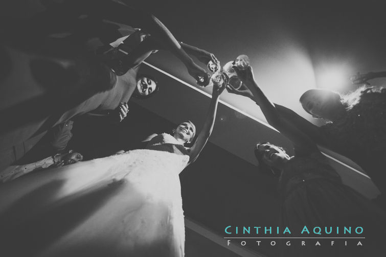 FOTOGRAFIA DE CASAMENTO RJ FOTÓGRAFA DE CASAMENTO WEDDING DAY CASAMENTO NATHALIA E JAIME Alto da Boa Vista batuque samba show Casa do Alto Nossa Senhora da Luz - Alto da Boa Vista FOTOGRAFIA DE CASAMENTO 