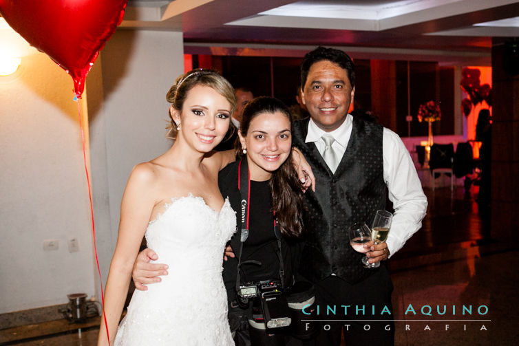 FOTOGRAFIA DE CASAMENTO RJ FOTÓGRAFA DE CASAMENTO WEDDING DAY CASAMENTO NATHALIA E JAIME Alto da Boa Vista batuque samba show Casa do Alto Nossa Senhora da Luz - Alto da Boa Vista FOTOGRAFIA DE CASAMENTO 