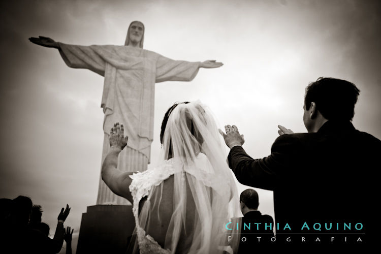 FOTÓGRAFA DE CASAMENTO WEDDING DAY CRISTO REDENTOR - COSME VELHO FOTOGRAFIA DE CASAMENTO FOTOGRAFIA DE CASAMENTO RJ Casamento no Cristo Redentor Cristal - Ipanema Copacabana Palace - Copa CORCOVADO - COSME VELHO CASAMENTO PATRICIA E DAVID 