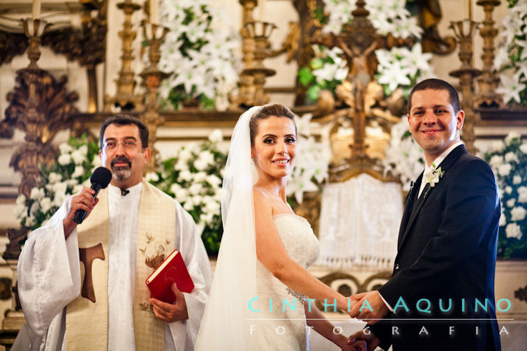 FOTOGRAFIA DE CASAMENTO RJ FOTÓGRAFA DE CASAMENTO WEDDING DAY GREEN HOUSE - ILHA DO GOVERNADOR ILHA GOVERNADOR CASAMENTO ROBERTA E CARLOS EDUARDO Zona Oeste Zona Norte Barra da Tijuca Centro da Cidade Hotel Sheraton Hotel Sheraton - Barra da Tijuca Igreja São José - Centro da Cidade Sheraton Barra FOTOGRAFIA DE CASAMENTO 