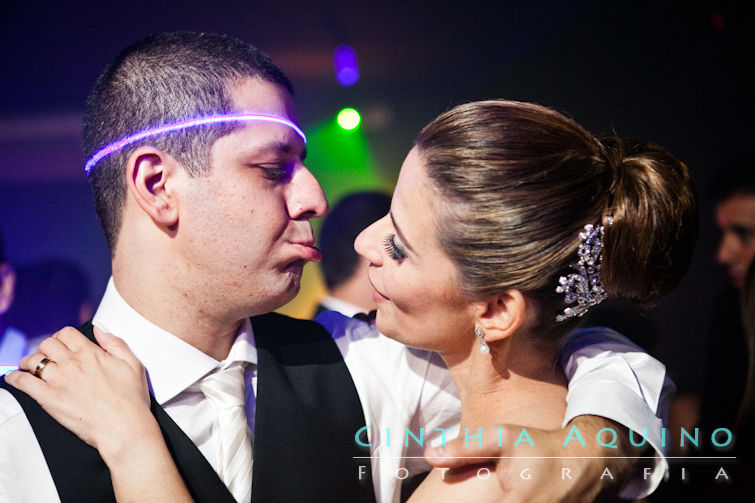 FOTOGRAFIA DE CASAMENTO RJ FOTÓGRAFA DE CASAMENTO WEDDING DAY GREEN HOUSE - ILHA DO GOVERNADOR ILHA GOVERNADOR CASAMENTO ROBERTA E CARLOS EDUARDO Zona Oeste Zona Norte Barra da Tijuca Centro da Cidade Hotel Sheraton Hotel Sheraton - Barra da Tijuca Igreja São José - Centro da Cidade Sheraton Barra FOTOGRAFIA DE CASAMENTO 