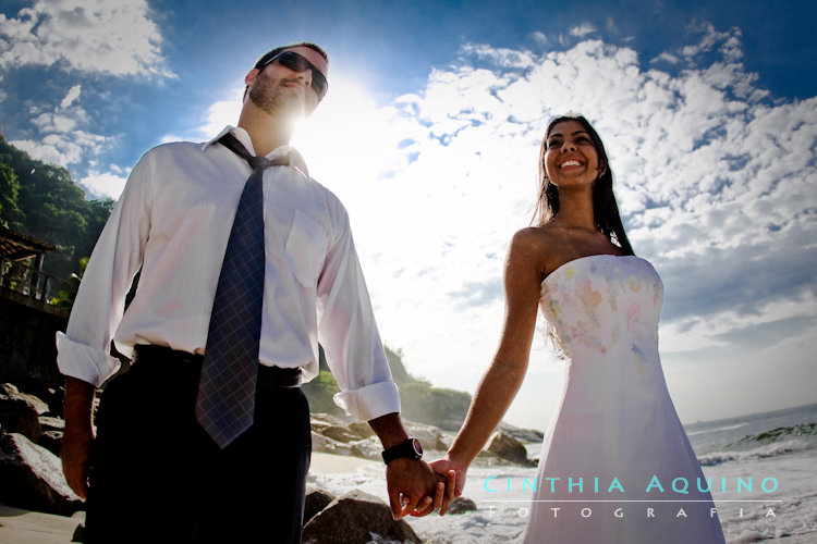 FOTÓGRAFA DE CASAMENTO FOTOGRAFIA DE CASAMENTO RJ WEDDING DAY FOTOGRAFIA DE CASAMENTO Trash The Dress WEDDING DRESS Céu Azul Ensaio Fotográfico Hotel Sheraton Rio - LEBLON Sabrina e João Paulo 