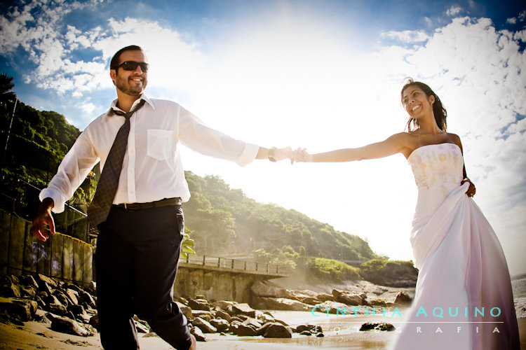 FOTÓGRAFA DE CASAMENTO FOTOGRAFIA DE CASAMENTO RJ WEDDING DAY FOTOGRAFIA DE CASAMENTO Trash The Dress WEDDING DRESS Céu Azul Ensaio Fotográfico Hotel Sheraton Rio - LEBLON Sabrina e João Paulo 