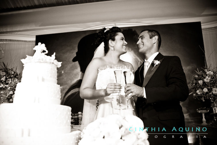 FOTOGRAFIA DE CASAMENTO RJ FOTÓGRAFA DE CASAMENTO WEDDING DAY vanessa santos Vanessa e Eliel Eliel Vanessa Sheraton Barra Mansão das Estrelas - CAMPO GRANDE Hotel Sheraton - Barra da Tijuca Hotel Sheraton Campo Grande FOTOGRAFIA DE CASAMENTO 